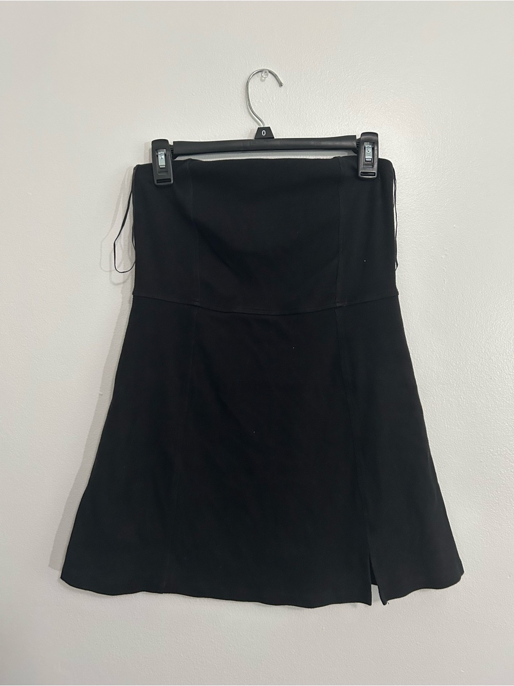 AE DUO 1 Black & 1 Cream Strapless A-Line Mini Dress